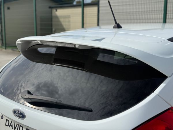 Ford Focus 181 ST-Line low Kms!!! 367392929