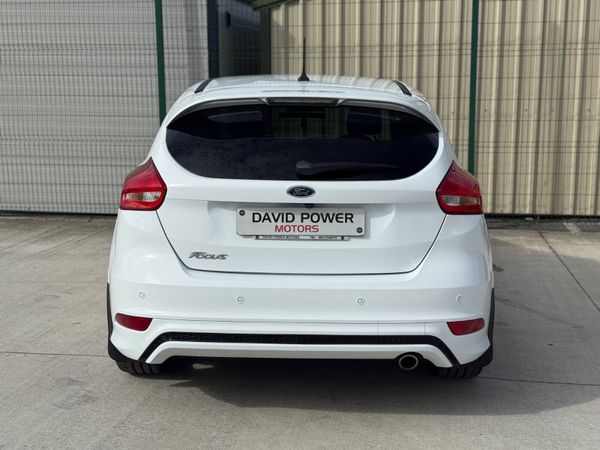 Ford Focus 181 ST-Line low Kms!!! 367392923