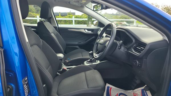 Ford Focus 2020 low miles 367424445