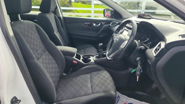 Nissan Qashqai 2016 367425976