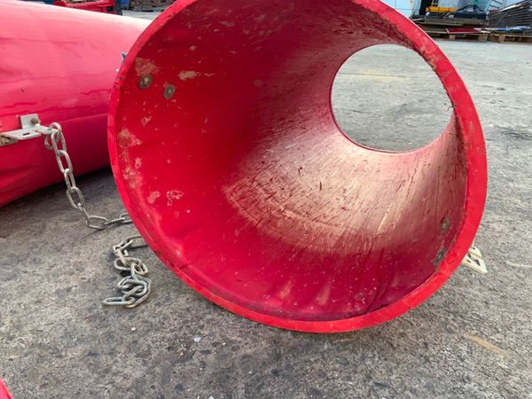 BUILDERS RUBBLE / DEMOLITION CHUTES.......4023.. 367427186