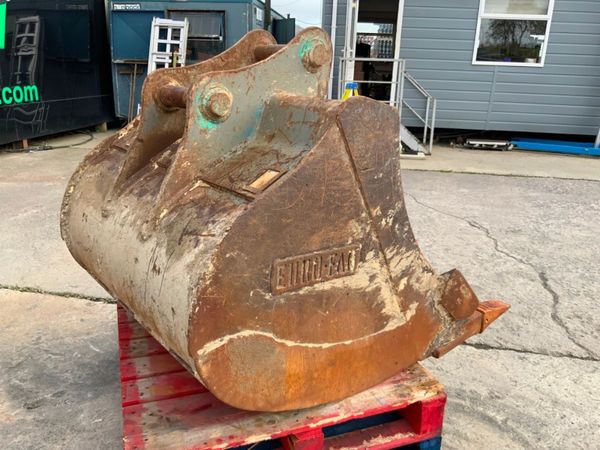 48" EUROFAB DIGGING BUCKET.....65mm PINS....1428- 367447916
