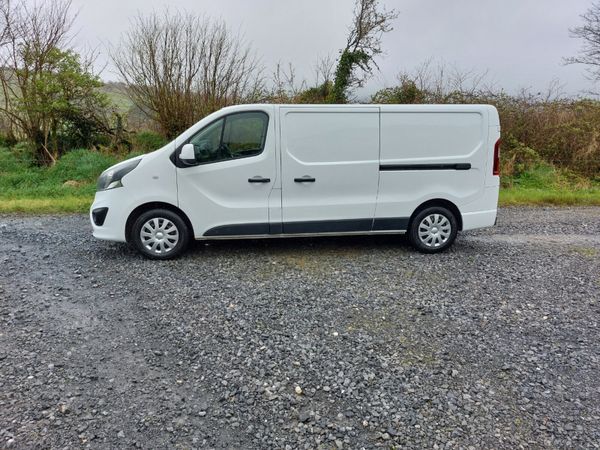 Opel Vivaro 2019 LWB Great cond-Price Includes Vat 367440713