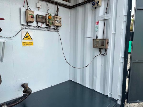 40,000 LITRE FUEL BOWSER CONTAINER....984 367454325