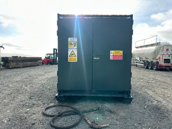 40,000 LITRE FUEL BOWSER CONTAINER....984 367454338
