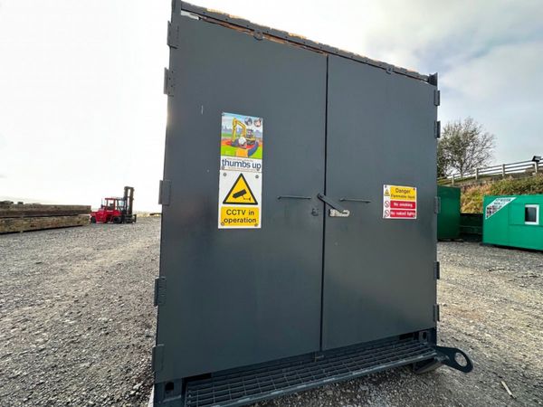 40,000 LITRE FUEL BOWSER CONTAINER....984 367454339