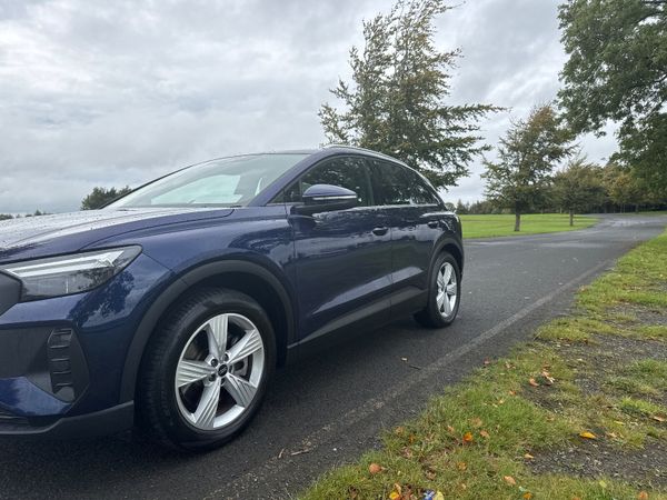 Audi 2023 E-tron 40 Advance 367467982