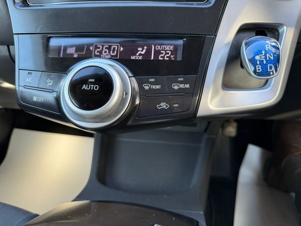 2014 Toyota Prius Plus/alpha1.8 Hybrid auto 7Seate 367461136