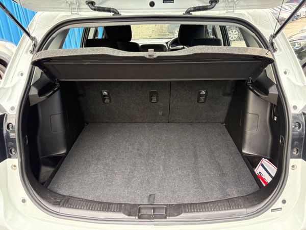 Suzuki SX4 2016 367504182