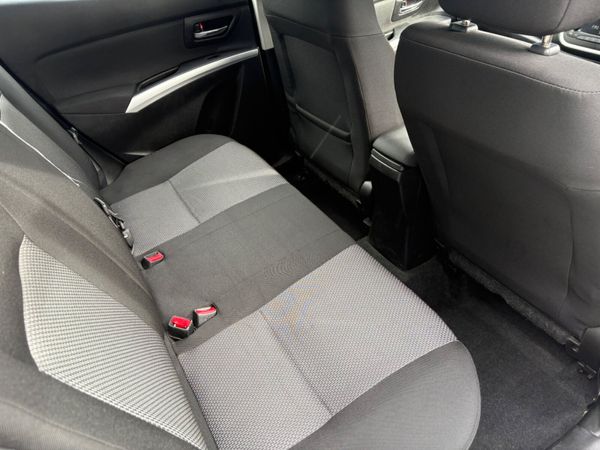 Suzuki SX4 2016 367504183