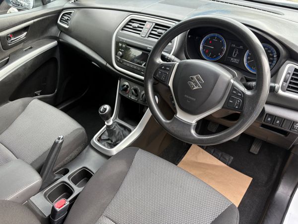 Suzuki SX4 2016 367504198