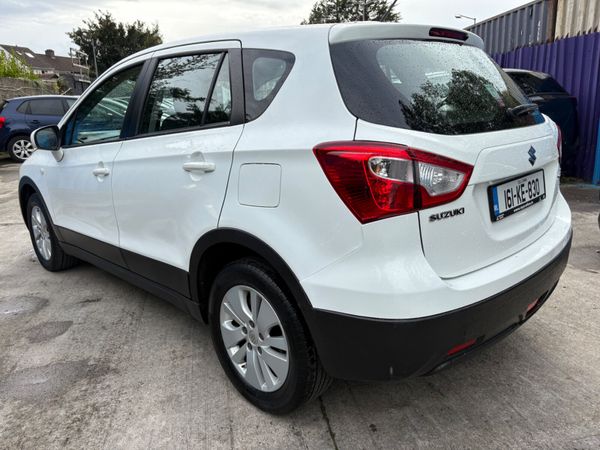 Suzuki SX4 2016 367504205