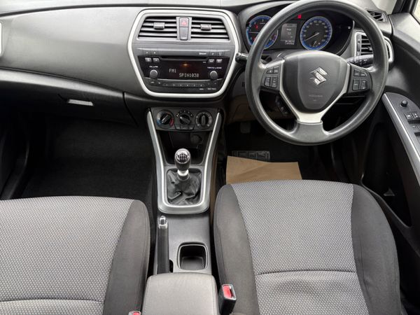 Suzuki SX4 2016 367504207