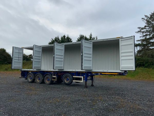 UNUSED FOUR SIDE DOOR SHIPPING CONTAINER....4414. 367526846