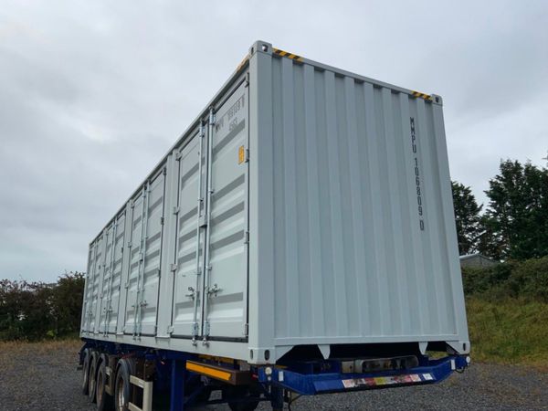 UNUSED FOUR SIDE DOOR SHIPPING CONTAINER....4414. 367526850