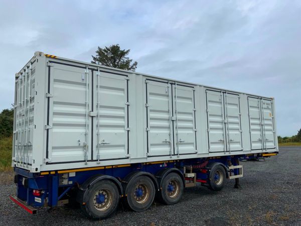 UNUSED FOUR SIDE DOOR SHIPPING CONTAINER....4414. 367526853