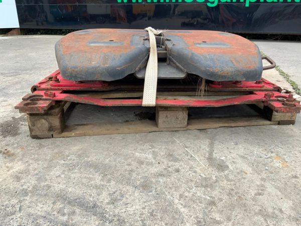SLIDING FIFTH WHEEL TRAILER COUPLING. 367527075