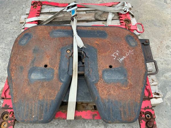 SLIDING FIFTH WHEEL TRAILER COUPLING. 367527072