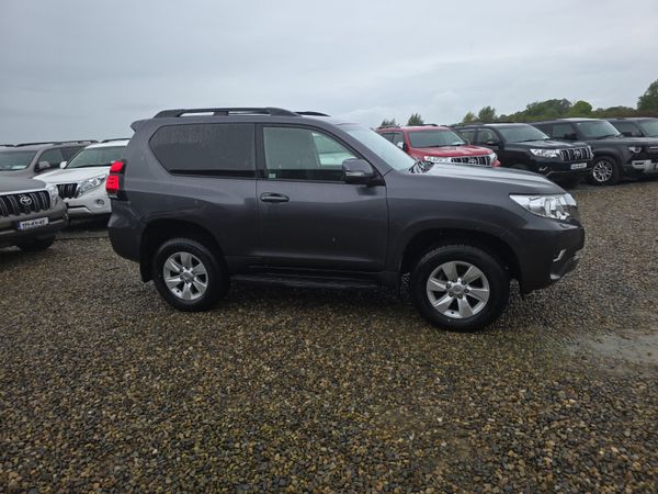 Toyota Land Cruiser SWB COMMERCIAL 367534155