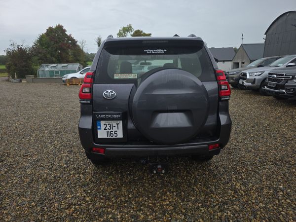 Toyota Land Cruiser SWB COMMERCIAL 367534158