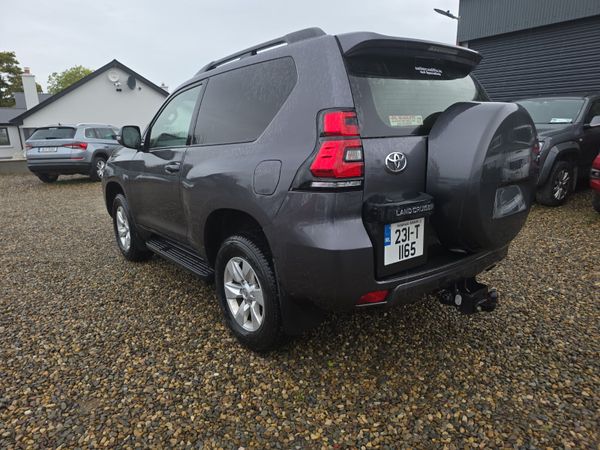 Toyota Land Cruiser SWB COMMERCIAL 367534160