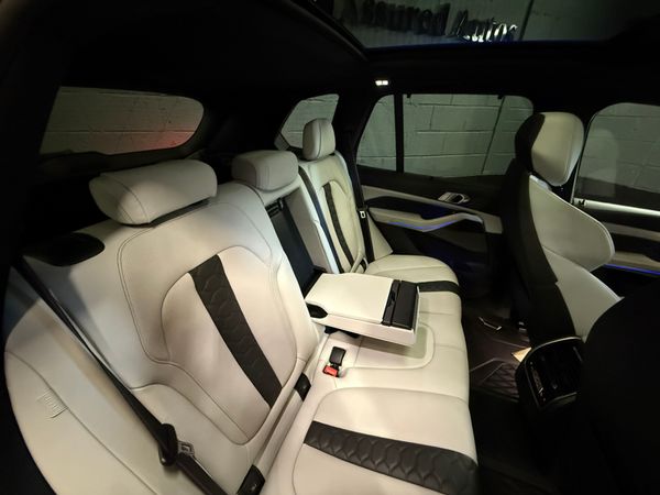 2021 BMW X5M Competition-Ultimate 367554475