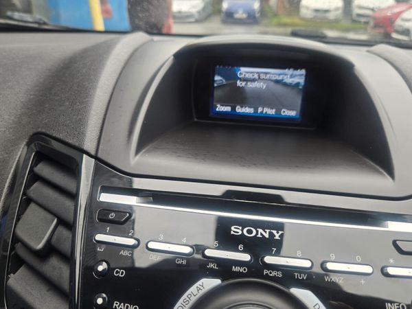 2016  Ford Fiesta St-line / Automatic 367565813