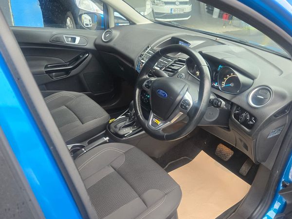 2016  Ford Fiesta St-line / Automatic 367565827