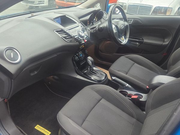 2016  Ford Fiesta St-line / Automatic 367565828
