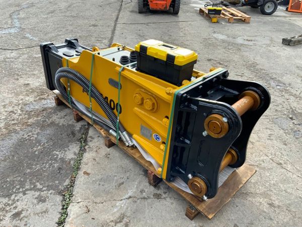 UNUSED LYALS LY1400 BREAKER....80mm PINS...2561. 367615025