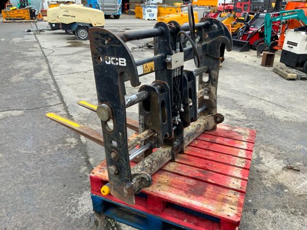 2019 JCB FORK POSITIONER CARRAIGE.....3231 367610467