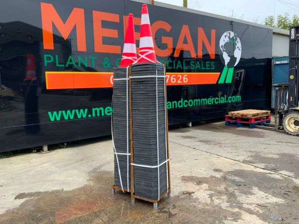 UNUSED TRAFFIC SAFETY CONES......3732. 367610593