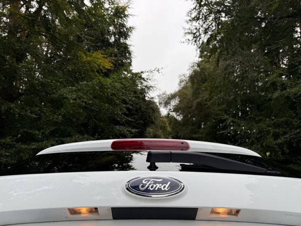 Ford Kuga 2018 ZETEC 2 Seat Commercial 367626815