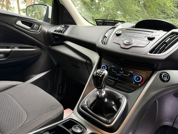 Ford Kuga 2018 ZETEC 2 Seat Commercial 367626816