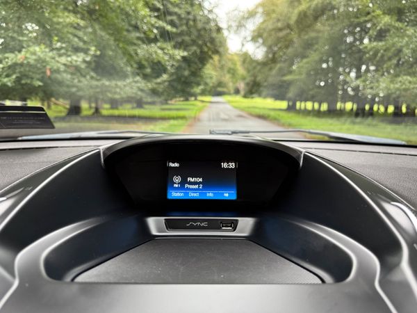 Ford Kuga 2018 ZETEC 2 Seat Commercial 367626813