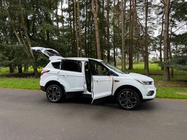 Ford Kuga 2018 ZETEC 2 Seat Commercial 367626825