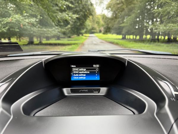 Ford Kuga 2018 ZETEC 2 Seat Commercial 367626832