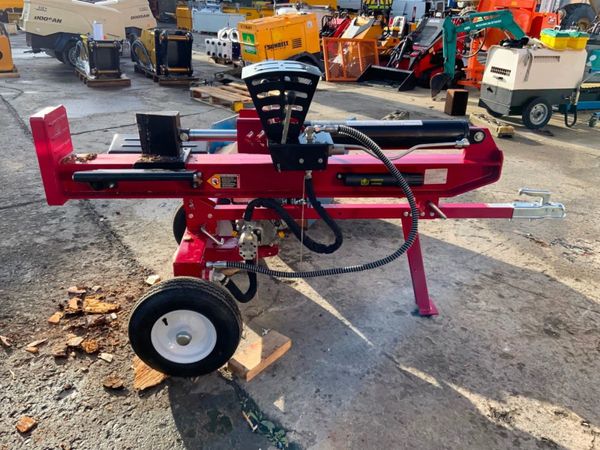 UNUSED 'BOSS' PETROL LOG SPLITTER........1434. 367622309