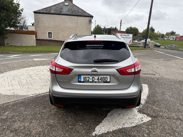 Nissan Qashqai 2016 367648207