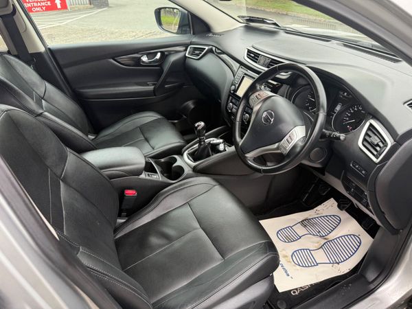 Nissan Qashqai 2016 367648210