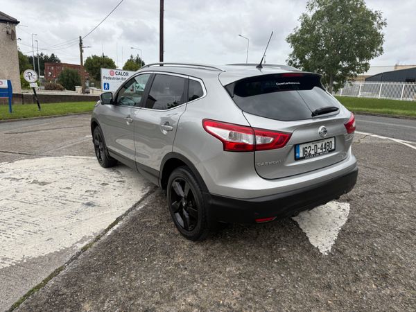 Nissan Qashqai 2016 367648224