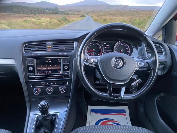 Volkswagen Golf 2017 367679364