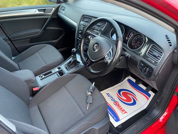 Volkswagen Golf 2017 367679373
