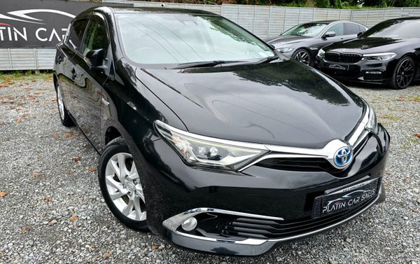🔥2016 Toyota Auris 1.8 Automatic Petrol Hybrid 367681720