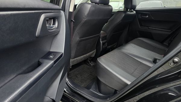 🔥2016 Toyota Auris 1.8 Automatic Petrol Hybrid 367681810