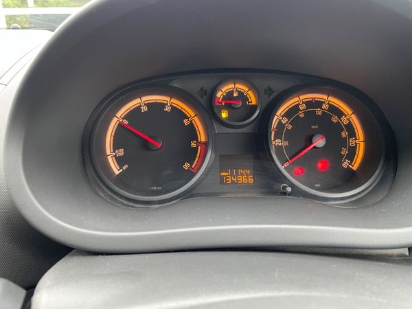 Opel  Vauxhall corsa van 367698746