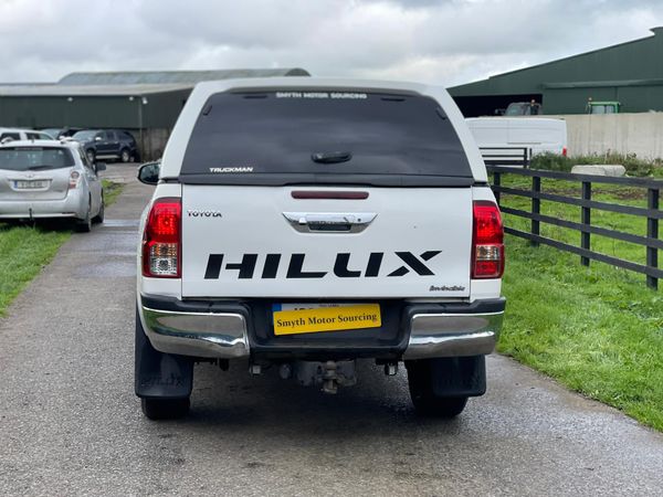 162 Toyota Hilux Invincible Spotless***** 367724614