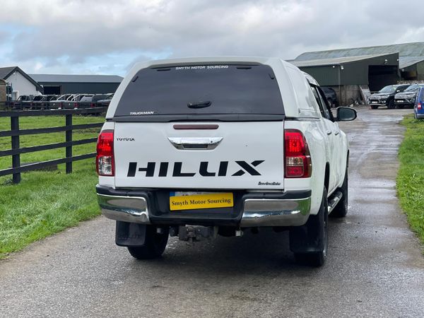 162 Toyota Hilux Invincible Spotless***** 367724617