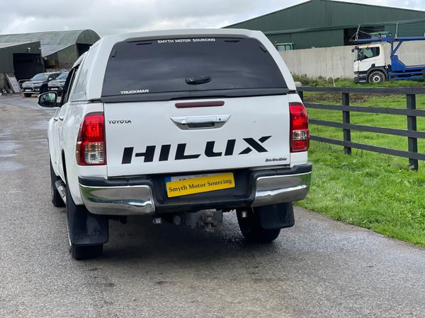 162 Toyota Hilux Invincible Spotless***** 367724613