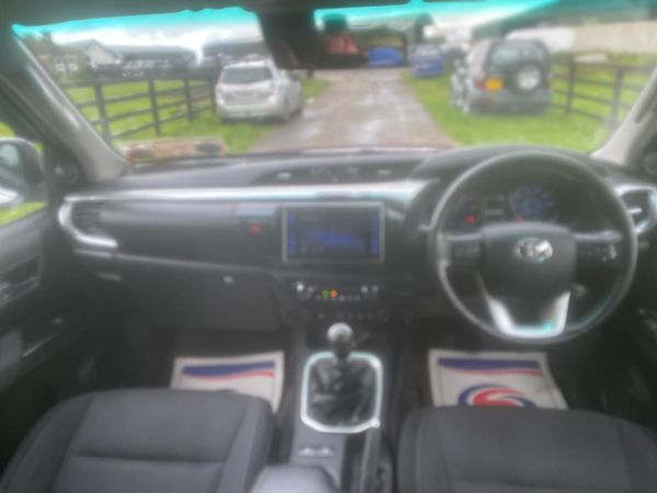 162 Toyota Hilux Invincible Manual*****NO VAT 367724797